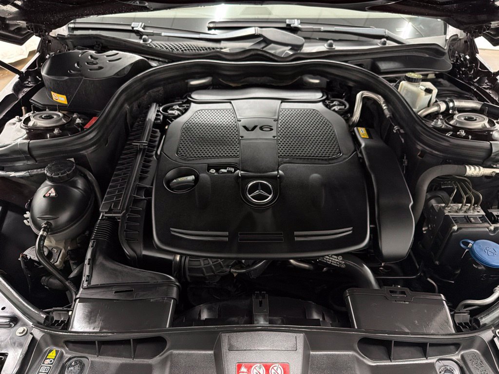 Used 2013 Mercedes-Benz E 350 Sedan image 33