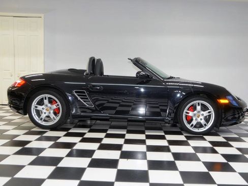 Used 2005 Porsche Boxster S image 11