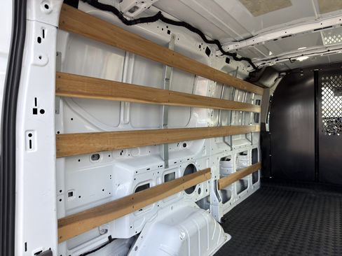 Used 2024 Ford Transit 250 Low Roof w/ Exterior Upgrade Package RWD image 24