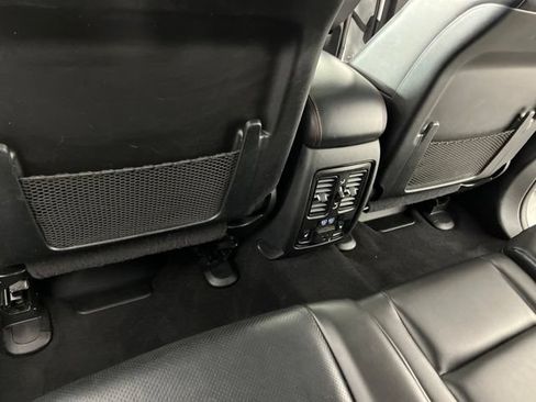 Used 2024 Dodge Durango GT RWD image 46