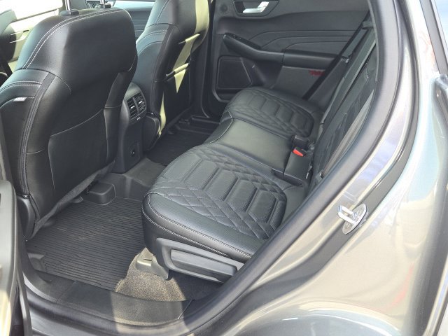 Used 2024 Ford Escape SE w/ PHEV Premium Package FWD image 11