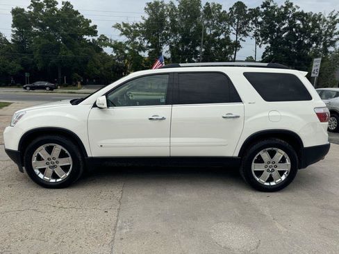 Used 2010 GMC Acadia SLT FWD image 8