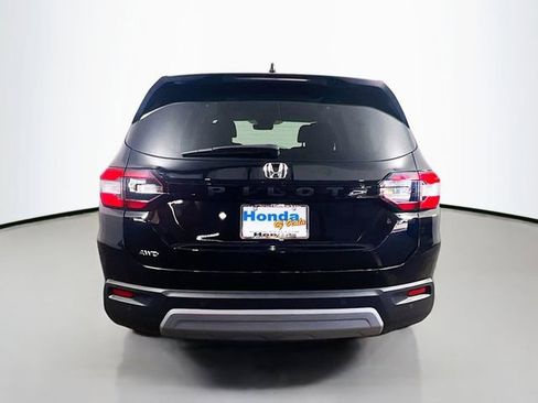 Certified 2025 Honda Pilot EX-L image 23