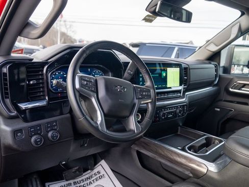 Used 2024 Chevrolet Silverado 2500 LTZ w/ LTZ Plus Package image 23