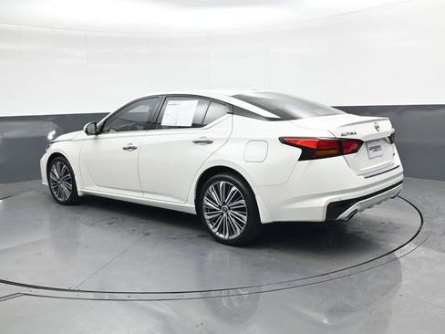 Used 2023 Nissan Altima 2.5 SL image 6