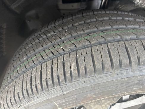 New 2025 Jeep Grand Cherokee Altitude image 29