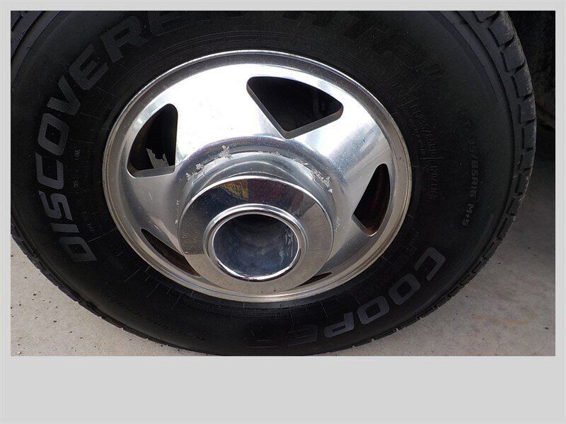 Used 2003 Ford F350 XLT AWD/4WD image 8
