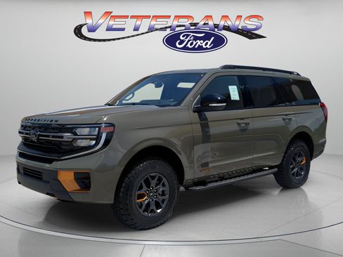 Used 2025 Ford Expedition Tremor AWD/4WD image 1