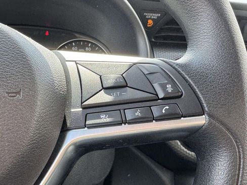 Used 2024 Nissan Kicks SV FWD image 22