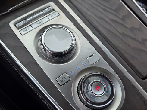 Used 2023 Genesis GV80 2.5T w/ Prestige Package AWD/4WD image 23