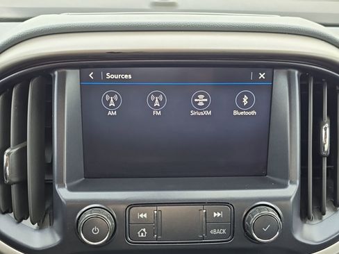 Used 2019 Chevrolet Colorado Z71 image 28