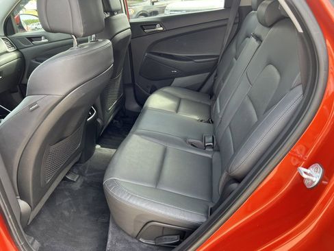 Used 2017 Hyundai Tucson SE Plus w/ Cargo Package image 13