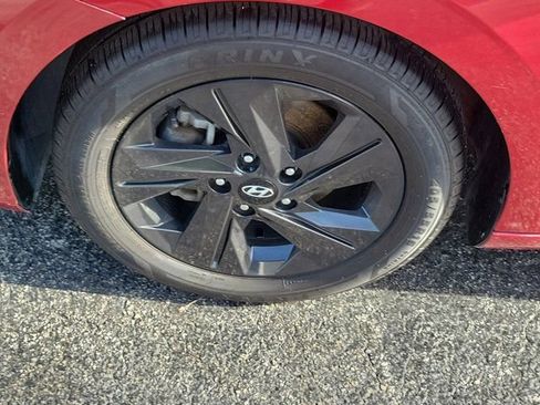 Used 2021 Hyundai Elantra SEL FWD image 7