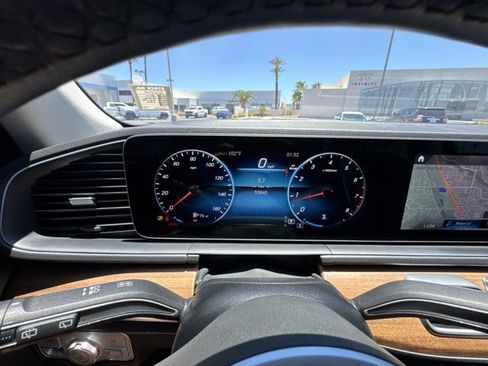 Used 2023 Mercedes-Benz GLE 350 image 11