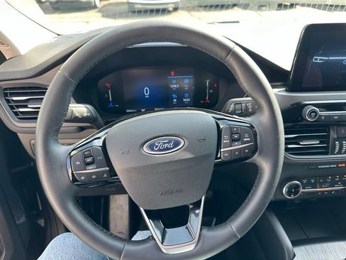Used 2023 Ford Escape Active AWD/4WD image 14