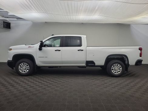 Used 2025 Chevrolet Silverado 3500 W/T w/ WT Convenience Package image 2