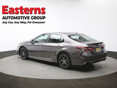 Used 2022 Toyota Camry SE image 63