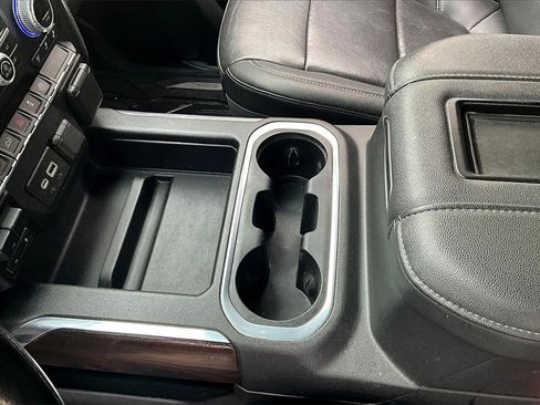 Used 2022 GMC Sierra 1500 SLT image 19