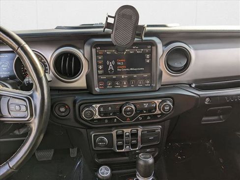 Used 2021 Jeep Wrangler Unlimited Sport image 13