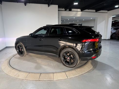 Used 2020 Jaguar F-PACE Prestige image 12