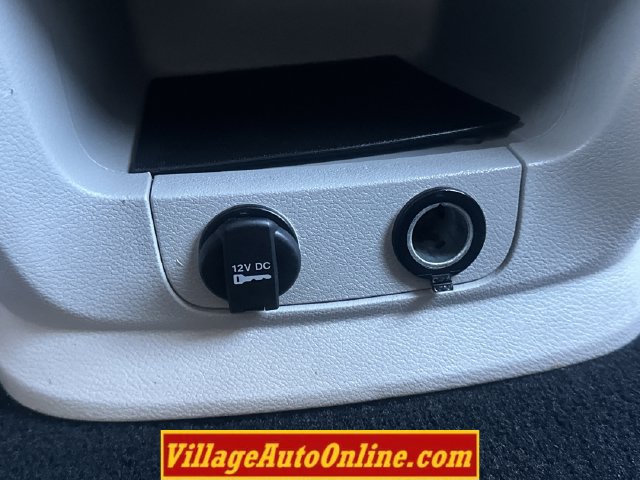 Used 2019 Dodge Grand Caravan SE w/ UConnect Hands-Free Group FWD image 18