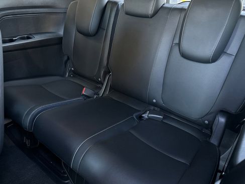 Used 2024 Honda Odyssey EX-L image 15