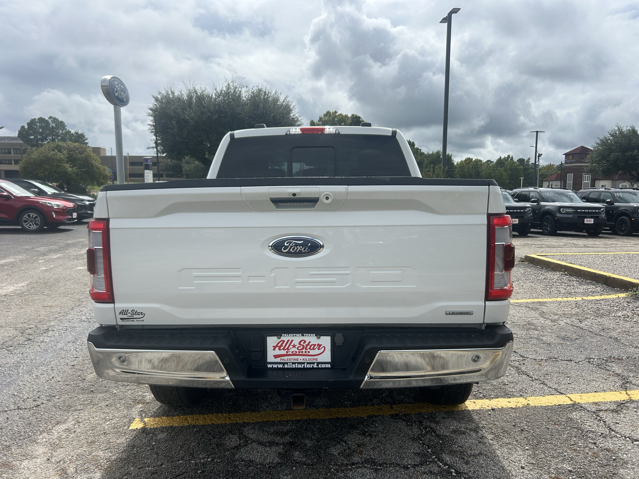 Used 2023 Ford F150 Lariat w/ Equipment Group 502A High AWD/4WD image 6