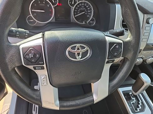 Used 2016 Toyota Tundra SR5 image 22