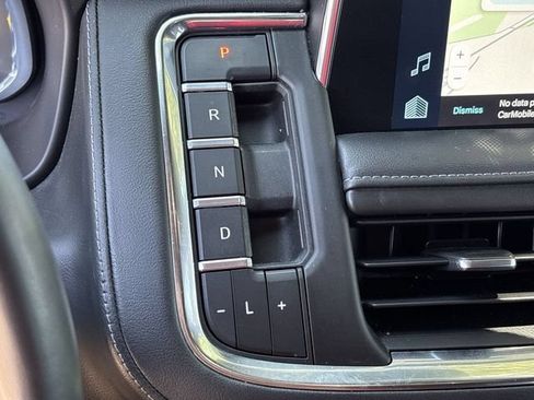 Used 2023 Chevrolet Tahoe Z71 w/ Z71 Off-Road Package AWD/4WD image 19