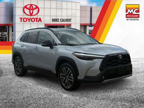 Certified 2026 Toyota Corolla Cross XLE FWD image 7