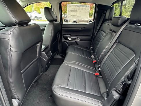 New 2025 Ford Ranger Lariat w/ Trailer Tow Package image 17