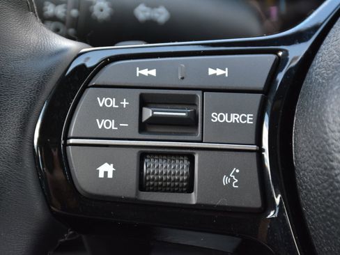 Used 2025 Honda Civic Sport image 29