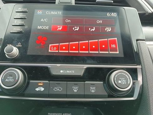 Used 2020 Honda Civic Sport image 4