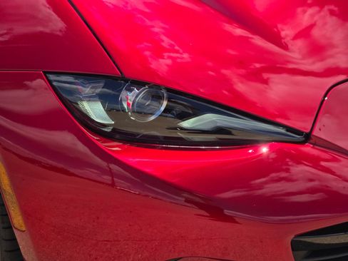 New 2026 MAZDA MX-5 Miata RF Grand Touring RWD image 3