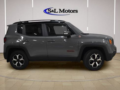 Certified 2021 Jeep Renegade Trailhawk w/ Trailer Tow Group AWD/4WD image 9
