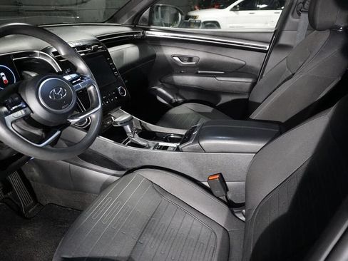 Used 2022 Hyundai Santa Cruz SEL w/ Activity Package FWD image 11