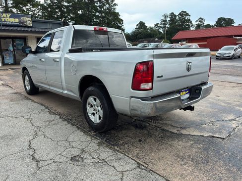 Used 2012 RAM 1500 Classic SLT RWD image 4