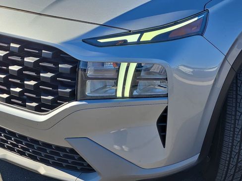 Used 2021 Hyundai Santa Fe SE image 31