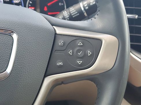 Used 2022 GMC Acadia Denali w/ Denali Ultimate Package image 37