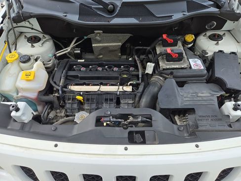 Used 2017 Jeep Patriot High Altitude image 26