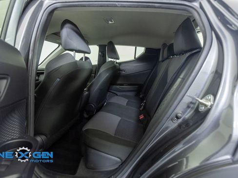 Used 2021 Toyota C-HR LE FWD image 26