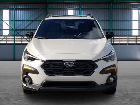 Used 2025 Subaru Crosstrek 2.5i Sport AWD/4WD image 7