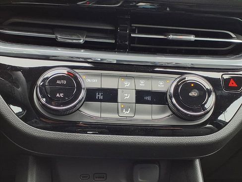 New 2026 Buick Envista Sport Touring w/ Advanced Safety Package image 5