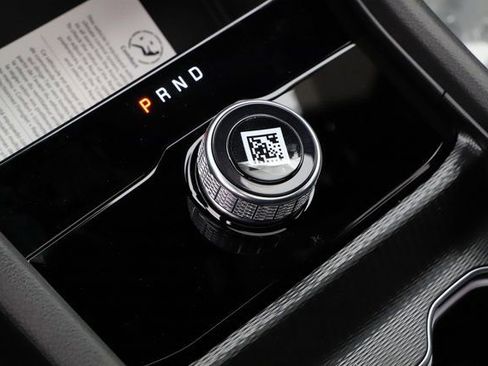 New 2025 Jeep Grand Cherokee L Altitude image 26