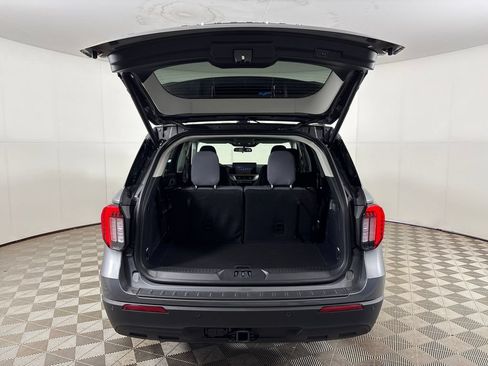 New 2026 Ford Explorer Active RWD image 28