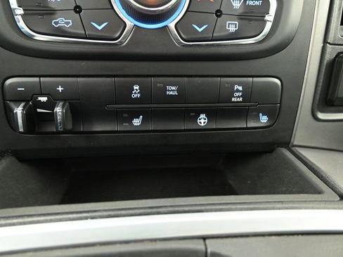 Used 2024 RAM 1500 Classic Warlock AWD/4WD image 31