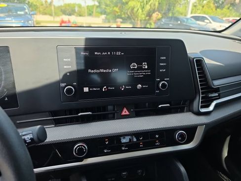Certified 2023 Kia Sportage LX FWD image 22