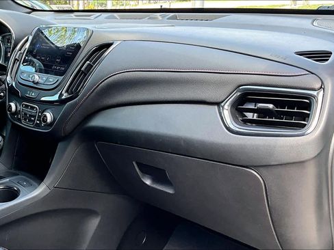Used 2022 Chevrolet Equinox RS w/ RS Leather Package FWD image 19