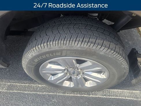 Used 2019 Ford F150 XLT w/ Equipment Group 302A Luxury image 5