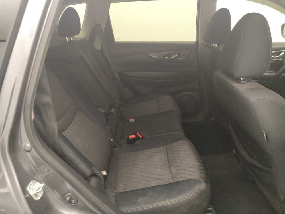 Used 2019 Nissan Rogue SV w/ Sun & Sound Touring Package FWD image 19